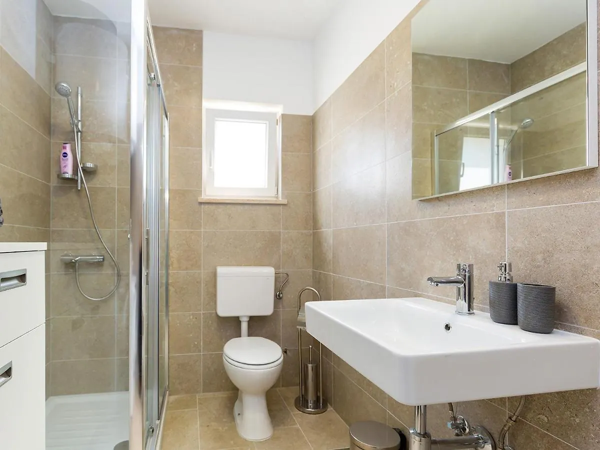 Apartment Anna Porec
