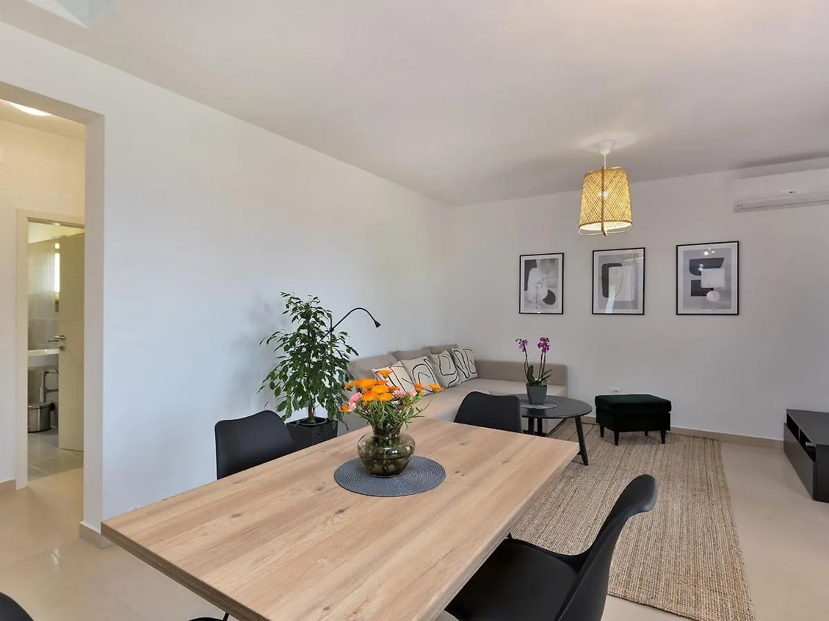 Apartment Anna Porec 0*,  Croatia